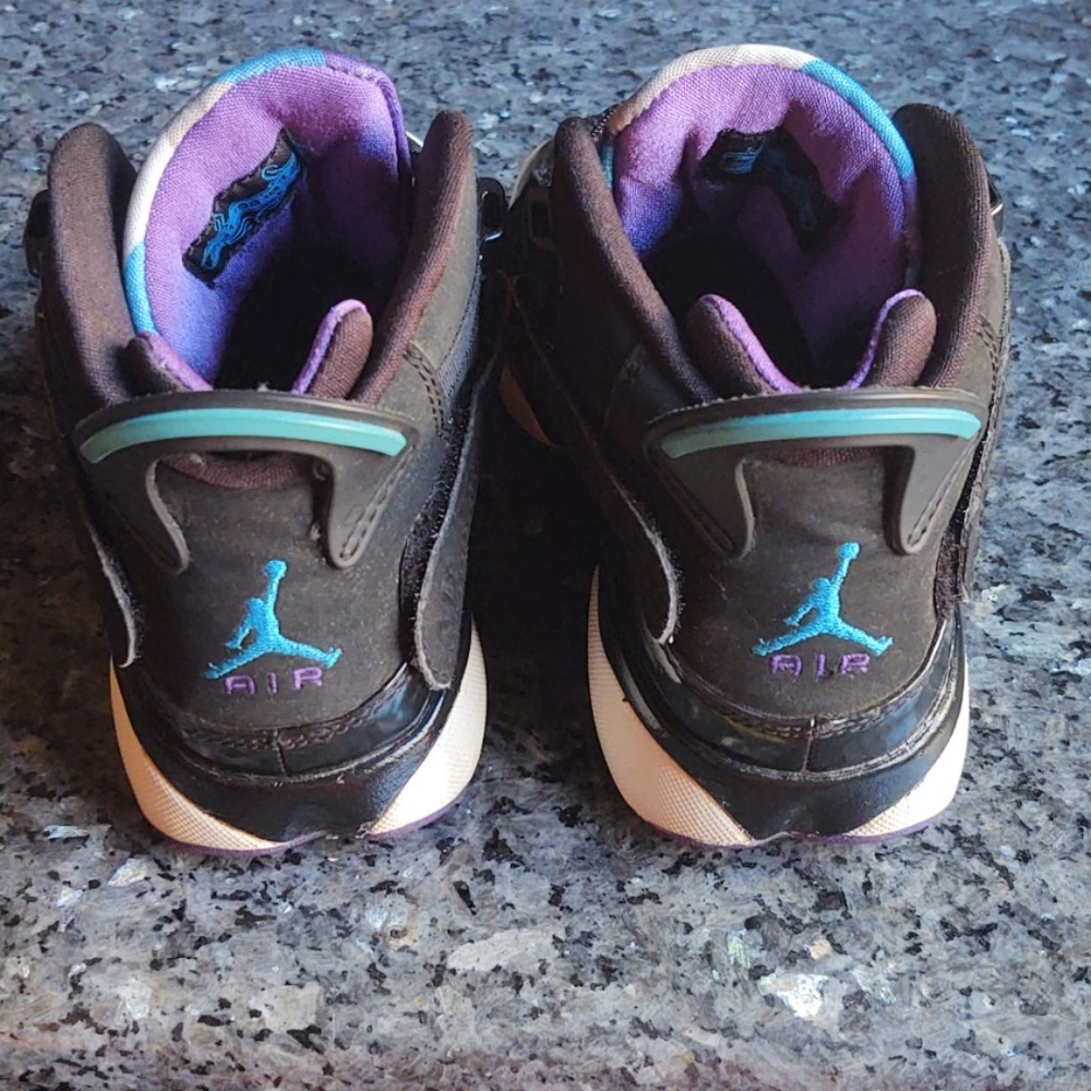 Jordan 6 Rings (GS) - Picture 3 of 5